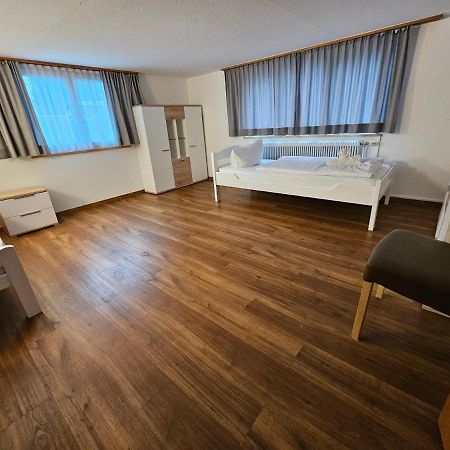 B76, Lauterach, Vorarlberg Apartments Eksteriør billede