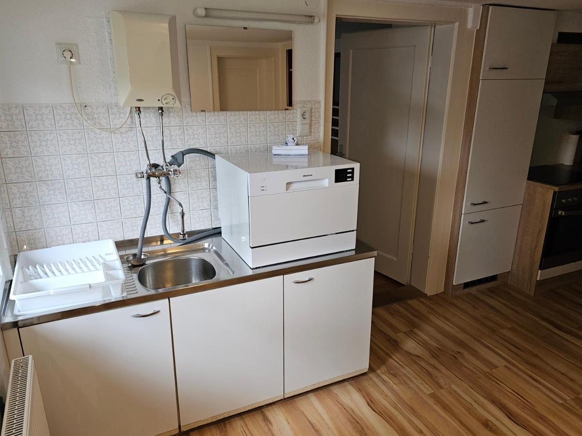 B76, Lauterach, Vorarlberg Apartments Eksteriør billede